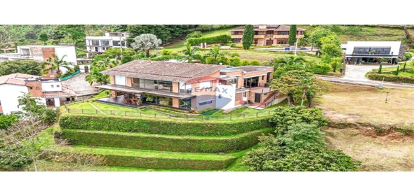 Sabaneta, Las Lomitas Itagui Antioquia,  | Beautiful single family home