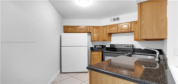 214 Lake Pointe Dr # 110 Oakland Park Florida, 33309 | Beautiful Apartment