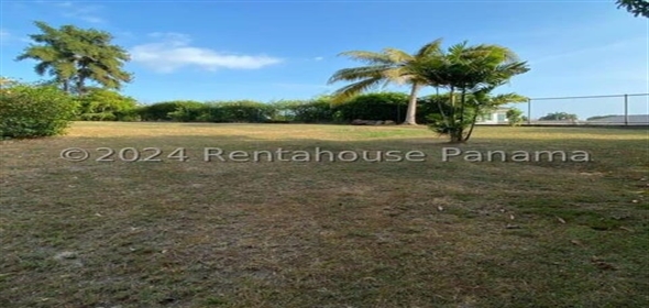 Playa Blanca Anton Cocle, 02007 | Prime Lot for Sale in Bijao