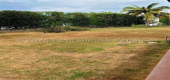 Playa Blanca Anton Cocle, 02007 | Prime Lot for Sale in Bijao