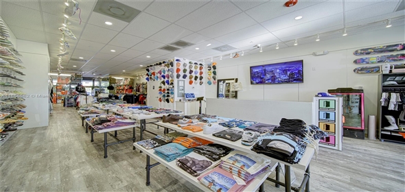 Kendall Kendall Florida, 33186 | Very Busy Clothing Boutique