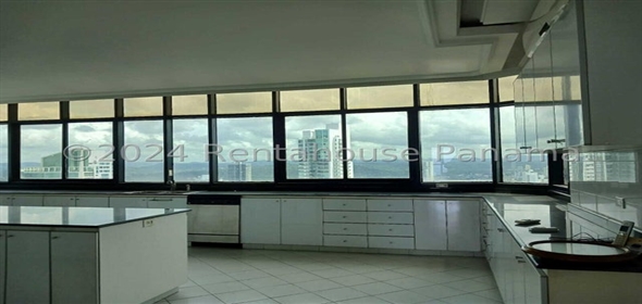 Avenida Balboa Panama City Panamá Province, 07127 | Sophisticated Apartment