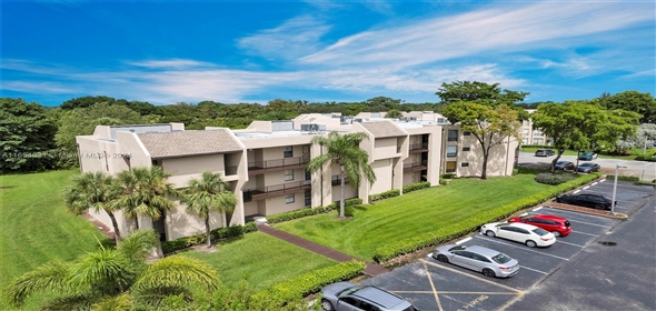 6301 N University Dr # 310 Tamarac Florida, 33321 | Beautiful Condo