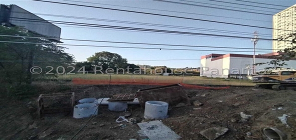 LOTE D Avenida Ricardo J. Alfaro Corregimiento San Miguelito Panama City Panamá Province, 07042 | Commercial Lot - Lote Comercial para Alquilar