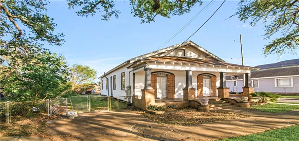 901 03 Jourdan Avenue New Orleans Louisiana, 70117 | Prime Residential Investment in New Orleans!