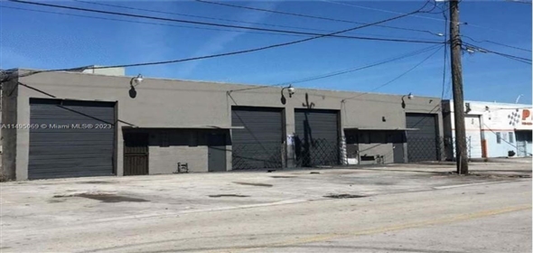 573 W 27th St Hialeah Florida, 33010 | Commercial Property Warehouse