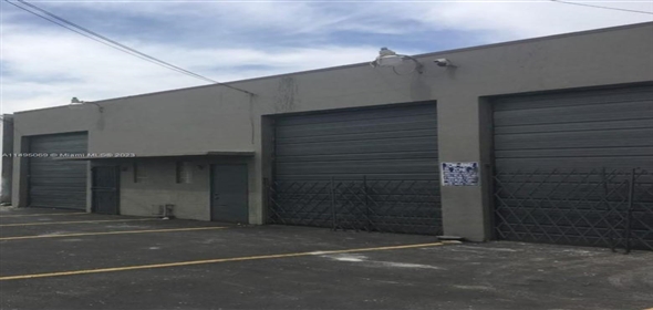 573 W 27th St Hialeah Florida, 33010 | Commercial Property Warehouse