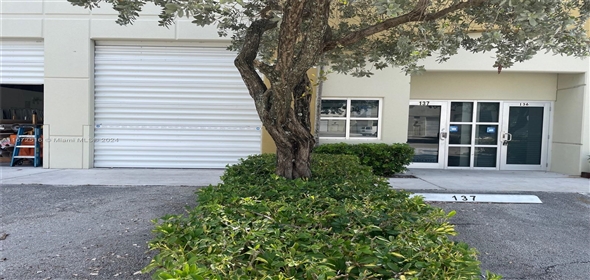 2061 NW 112th Ave # 137 Sweetwater Florida, 33172 | Commercial Property Warehouse/Office