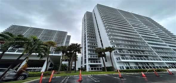 20505 E Country Club Dr # 236 Aventura Florida, 33180 | Nice Condo