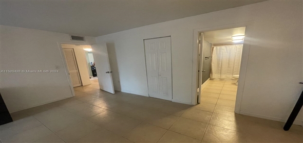 9375 Fontainebleau Blvd # L217 Miami Florida, 33172 | Beautiful Condo