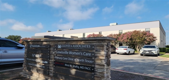 560 W Main St Lewisville Texas, 75057 | Convenient Medical Office