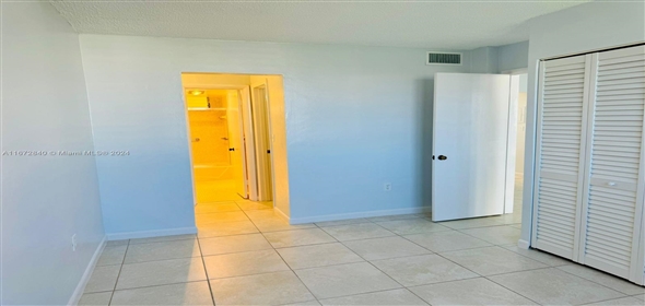 1000 Parkview Dr # 511 Hallandale Beach Florida, 33009 | Beautiful Condo for sale