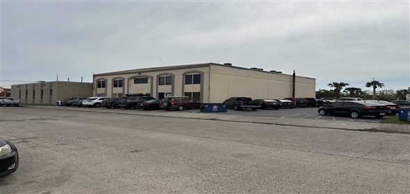 215 East Queen Isabella Boulevard Port Isabel Texas, 78578 | Convenient Commercial Space