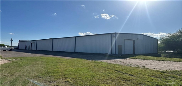 3911 W State Highway 107 Edinburg Texas, 78539 | Exclusive Industrial Building