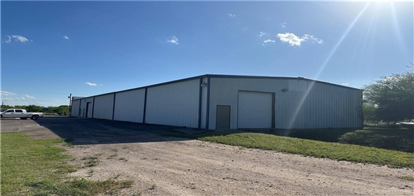 3911 W State Highway 107 Edinburg Texas, 78539 | Exclusive Industrial Building