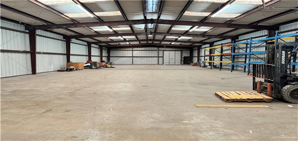 3911 W State Highway 107 Edinburg Texas, 78539 | Exclusive Industrial Building