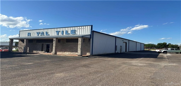 3911 W State Highway 107 Edinburg Texas, 78539 | Exclusive Industrial Building