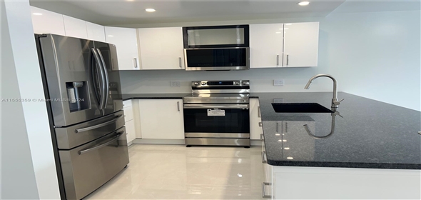 3550 NE 169th St # 304 North Miami Beach Florida, 33160 | Beautiful Condo for rent