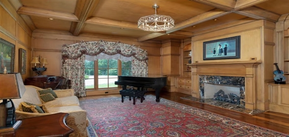 2551 Crow Valley Road NW Dalton Georgia, 30720 | Luxurious French Chateau Estate & Event Venue