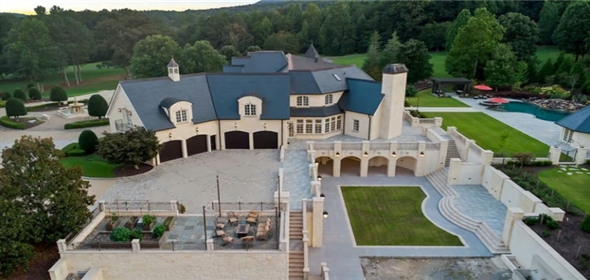 2551 Crow Valley Road NW Dalton Georgia, 30720 | Luxurious French Chateau Estate & Event Venue