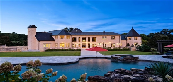 2551 Crow Valley Road NW Dalton Georgia, 30720 | Luxurious French Chateau Estate & Event Venue