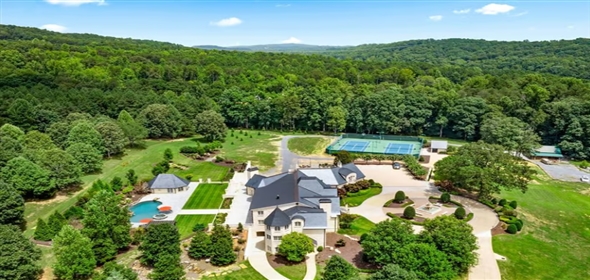 2551 Crow Valley Road NW Dalton Georgia, 30720 | Luxurious French Chateau Estate & Event Venue