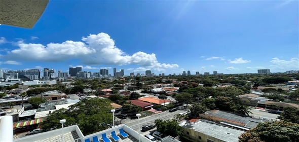 900 SW 8th St # 901 Miami Florida, 33130 | Beautiful Furnished Condo