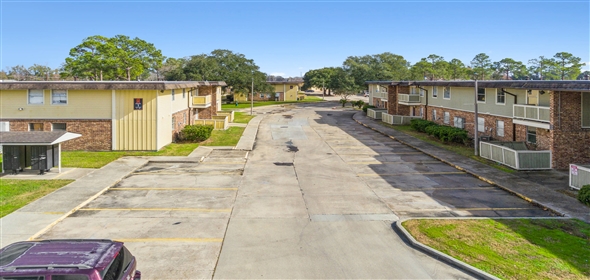 4445 Alvin Dark Ave Baton Rouge Louisiana, 70820 | Tiger Plaza Apartments