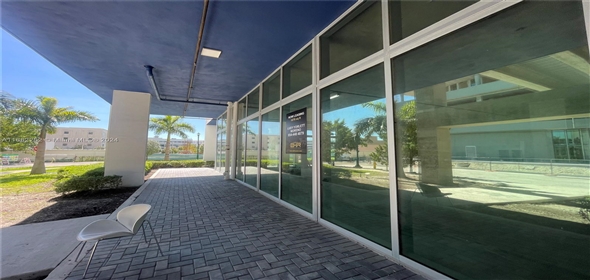 2820 NE 214th St # 3 Aventura Florida, 33180 | Commercial Office