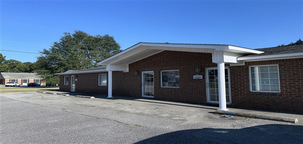 121 W. 8th Street Rincon Georgia, 31326 | 800 SF of Office Space Available in Rincon, GA 31326; 121 W 8th St., Rincon, GA 31326