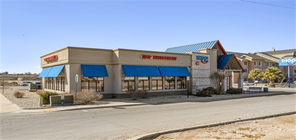 2529 S Canal St Carlsbad New Mexico, 88220 | Spectacular single-tenant IHOP in Carlsbad, New Mexico.