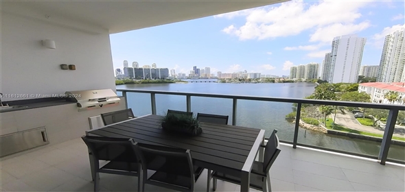 3300 NE 188 St. # 611 Aventura Florida, 33180 | Beautiful Condo