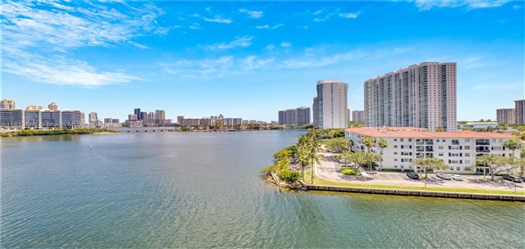 3300 NE 188 St. # 611 Aventura Florida, 33180 | Beautiful Condo