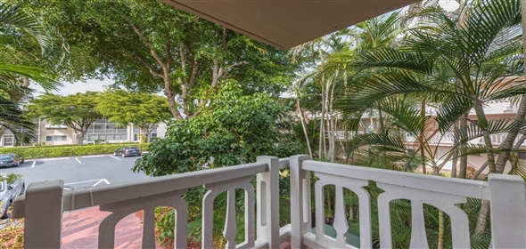 2687 N Garden 206 Drive Lake Worth Florida, 33461 | Beautiful Condo