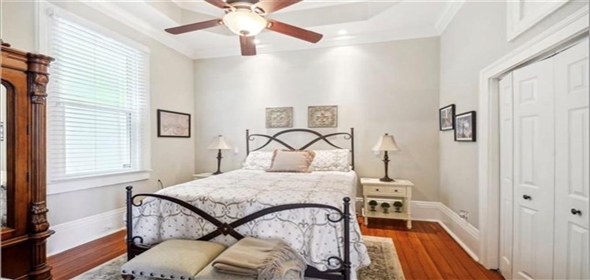 2222 Carondelet Street Unit H New Orleans Louisiana, 70130 | Beautiful Full-furnished condo