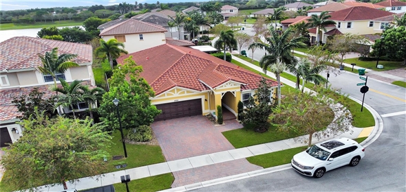 9750 Blue Isle Bay Parkland Florida, 33076 | Beautiful Single Family