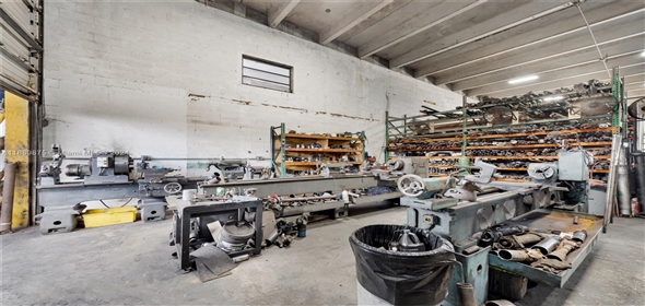 8125 NW 93rd St Medley Florida, 33166 | Beautiful Warehouse