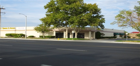 44143 20th St W Lancaster California, 93534 | Splendid Medical Office