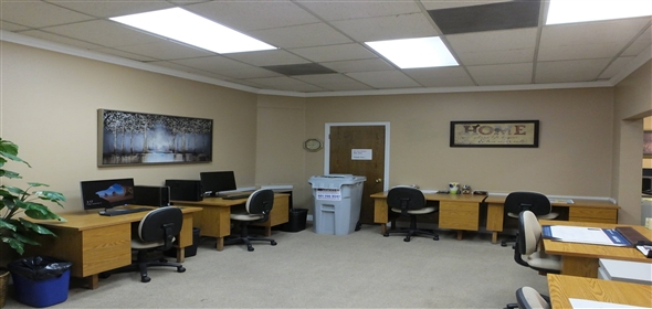 44143 20th St W Lancaster California, 93534 | Splendid Medical Office