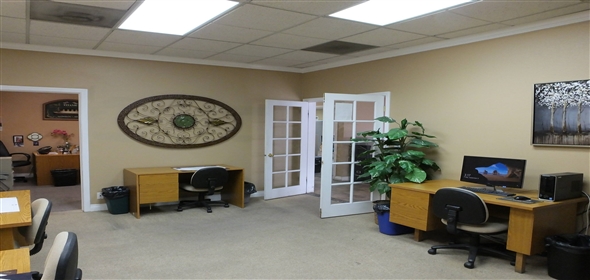 44143 20th St W Lancaster California, 93534 | Splendid Medical Office