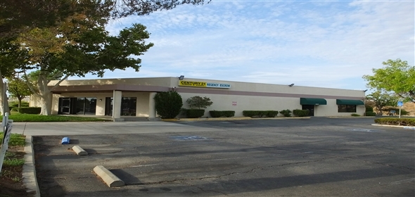 44143 20th St W Lancaster California, 93534 | Splendid Medical Office