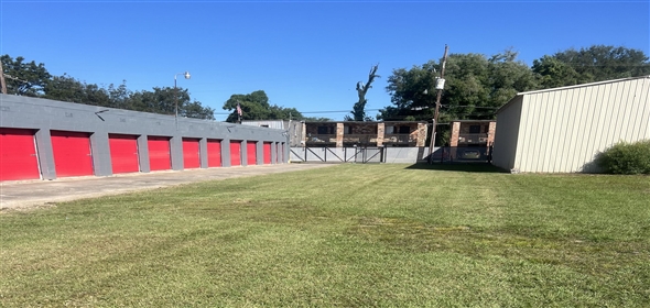 100 Martinez Dr, Monroe Louisiana, 71203 | Exclusive Warehouse for Sale