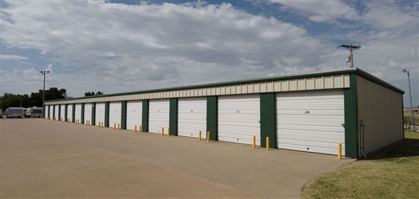 3921 N. Van Buren Bypass Enid Oklahoma, 73701 | AA North 81 Storage