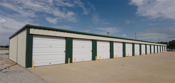 3921 N. Van Buren Bypass Enid Oklahoma, 73701 | AA North 81 Storage