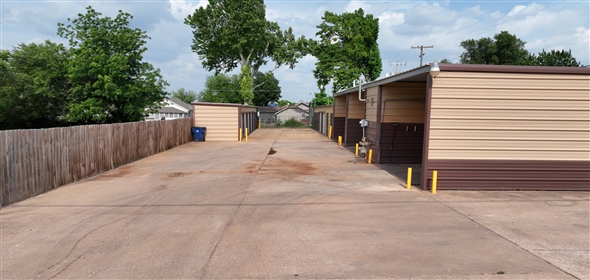 4301 N. 4th Street Enid Oklahoma, 73701 | North Enid Suds and Storage