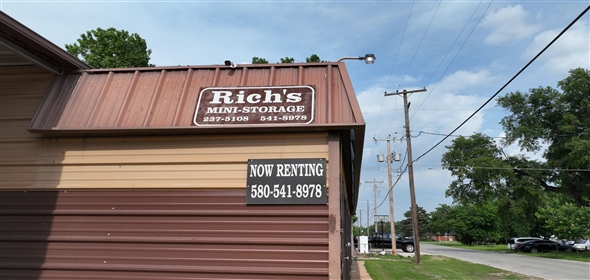 4301 N. 4th Street Enid Oklahoma, 73701 | North Enid Suds and Storage