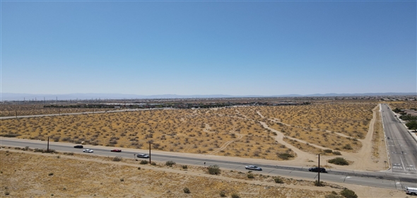 Highway 395 & Seneca Adelanto California, 92301 | Seneca Business Park and Storage