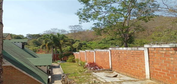 Colinas de Guataparo, Valencia Carabobo, 2001 | Spacious Chalet-Style Home - Chalet en Colinas de Guataparo