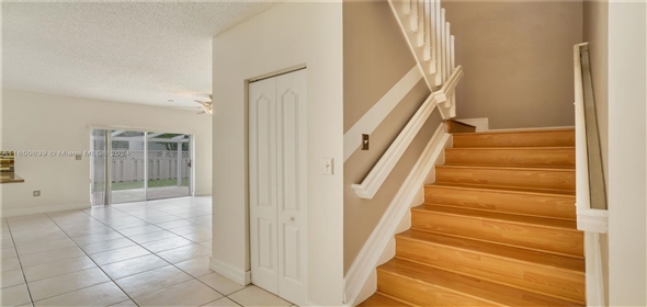 12280 SW 148th Ter # 12280 Crossings Florida, 33186 | Beautiful Townhouse