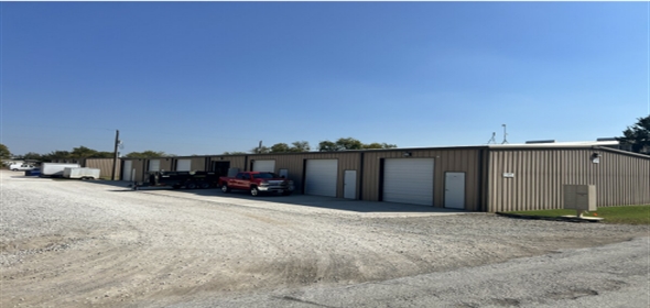 11975 Cleveland Gibbs Rd #108 Roanoke Texas, 76262 | Industrial Flex For Lease: 11975 Cleveland Gibbs Rd Suite 108, Roanoke